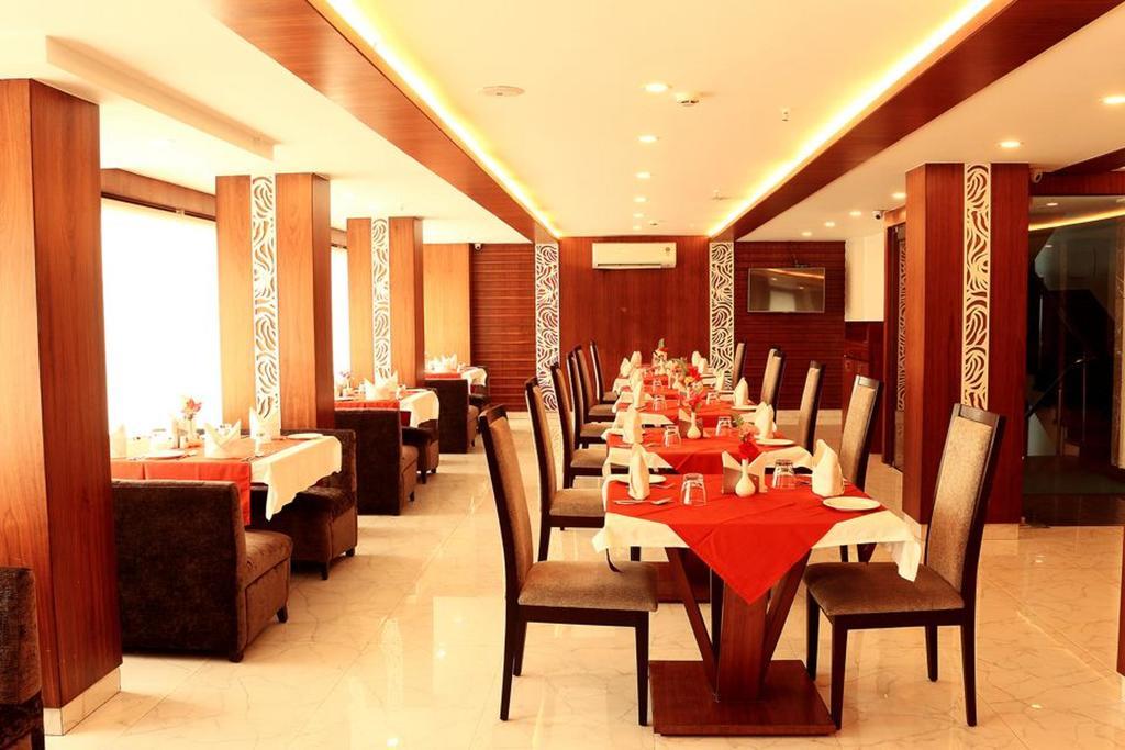 Oyo 1522 Npg Hotel Kalkutta Kültér fotó