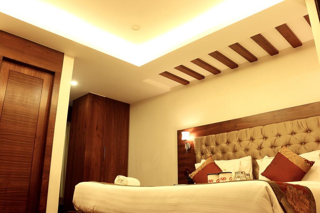 Oyo 1522 Npg Hotel Kalkutta Kültér fotó
