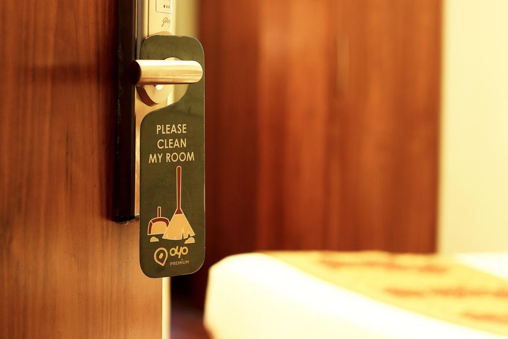 Oyo 1522 Npg Hotel Kalkutta Kültér fotó